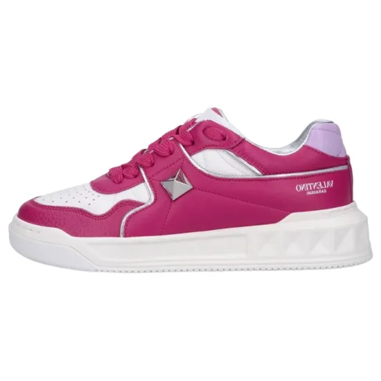 Valentino One Stud Skateboard Shoes Women's Low-Top Pink