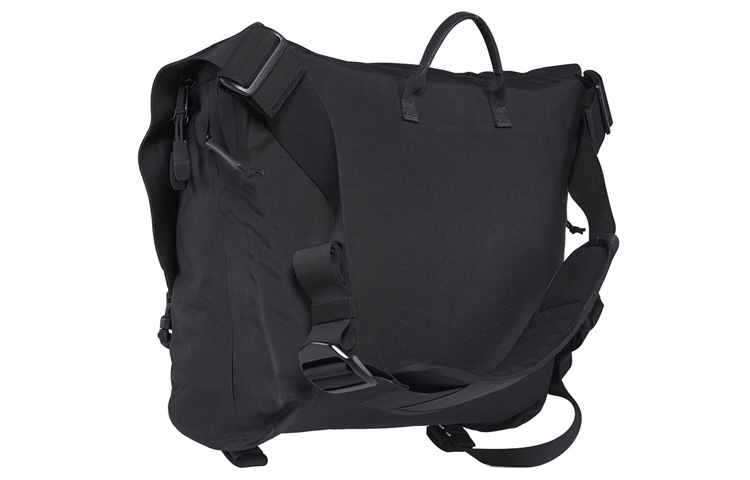 Arcteryx ARCTERYX LEAF COURIER BAG15