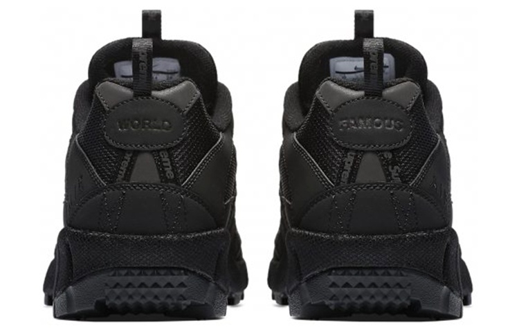 Supreme x Nike Air Humara 17 Triple Black