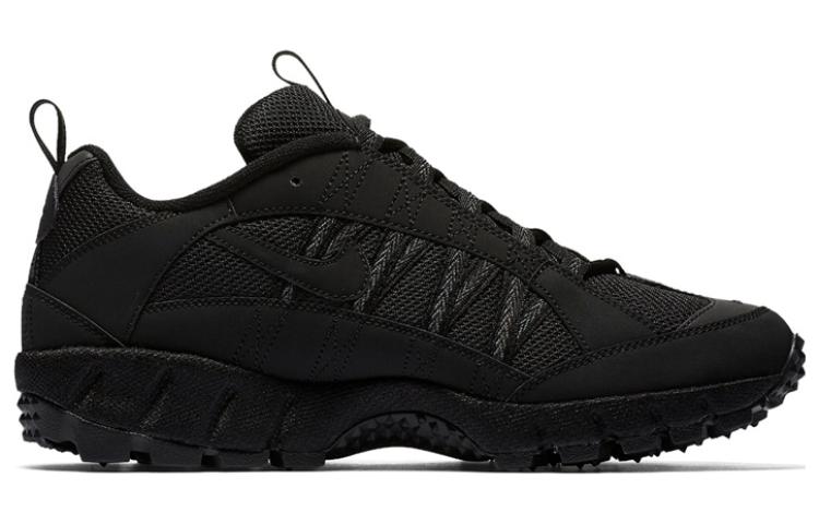 Supreme x Nike Air Humara 17 Triple Black