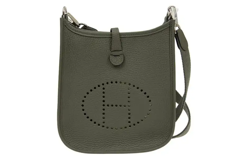 HERMES Evelyne Clemence Bullock Leather Crossbody Bag, Shoulder Bag 16 Women's Q0 VERT MANGROVE Gray Green