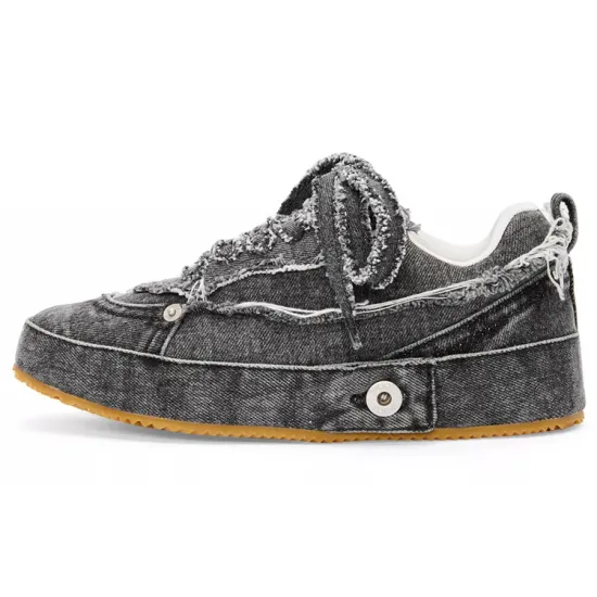 LOEWE Casual Shoes Women's Low-Top Black Gray