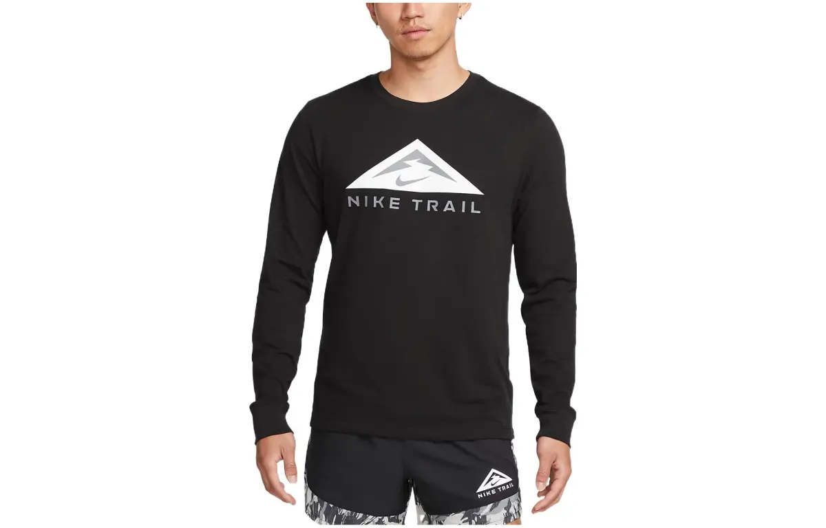 Nike T-Shirts Men's Black Crew Neck Moderate