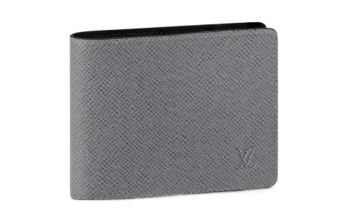 LOUIS VUITTON Slender Taiga Cow Leather Wallet Men's Gray/Black