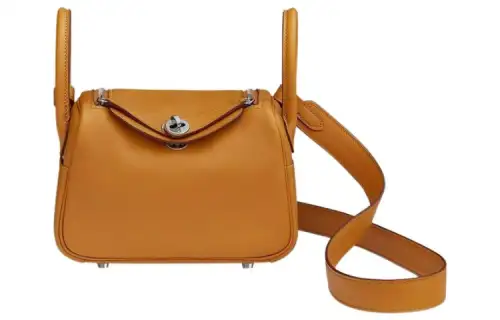 HERMES Lindy Swift Leather Handbag 19 Women's Sesame