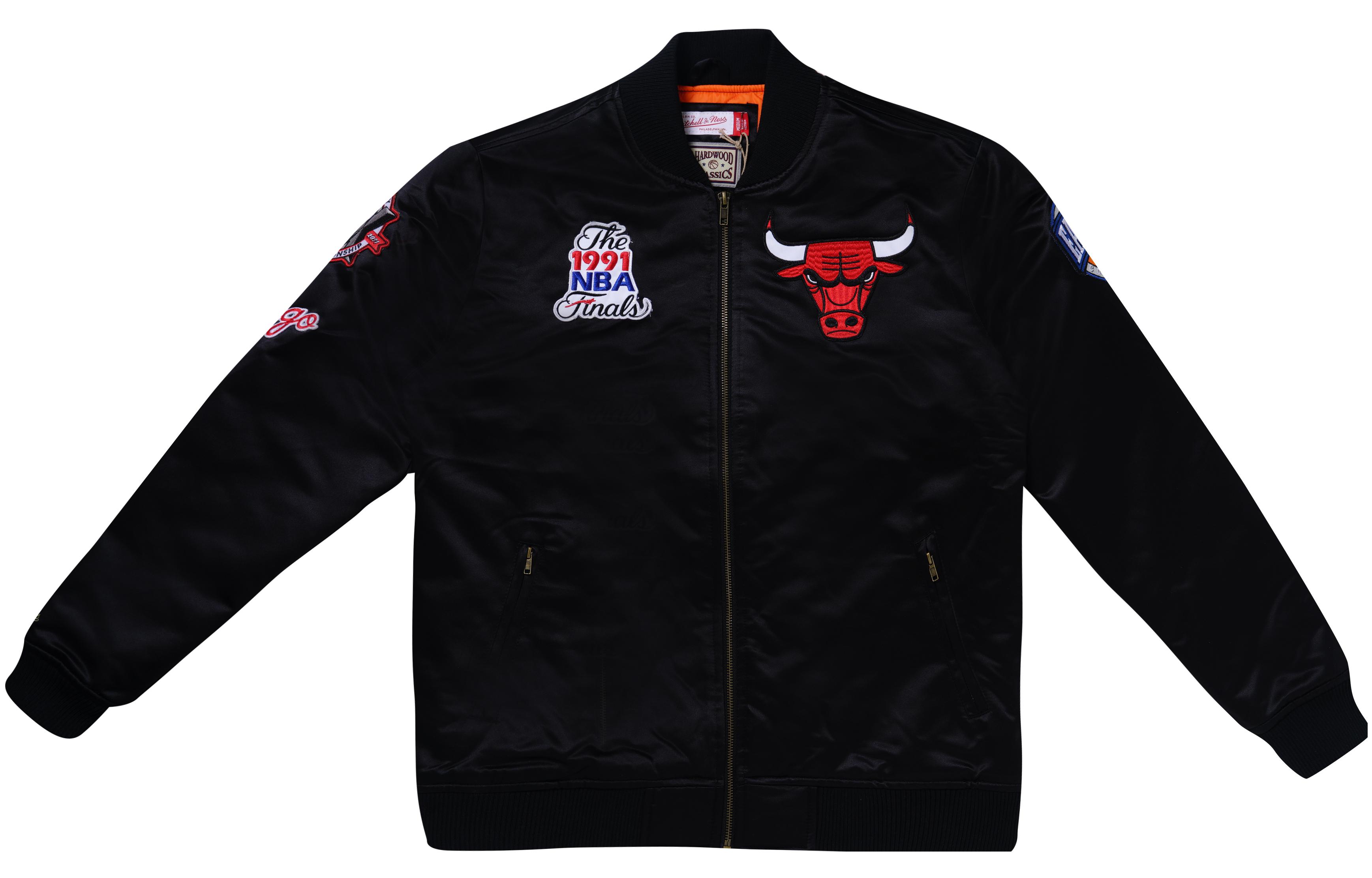 Бейсбольные куртки Mitchell & Ness