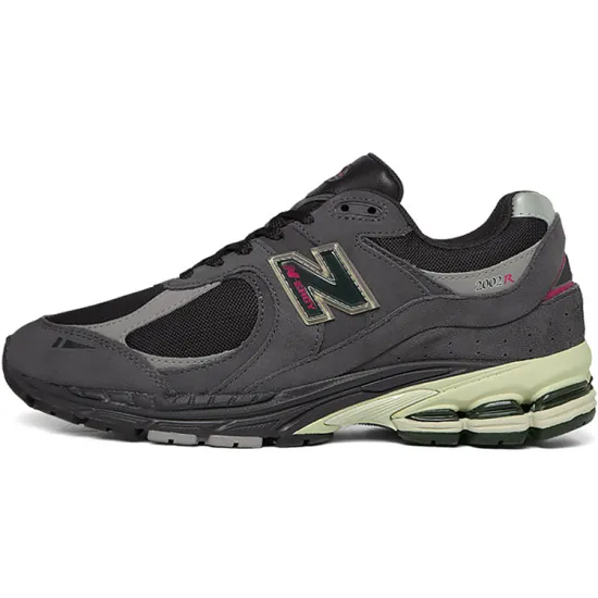 New Balance 2002R Black Grey