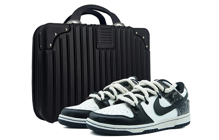 Nike Dunk Low Retro 