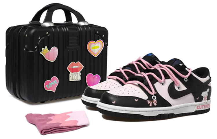 Nike Dunk Low OKHR GS