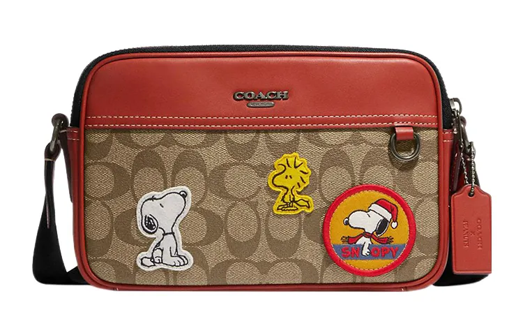 SNOOPY X PEANUTS X COACH Graham Shoulder Bags