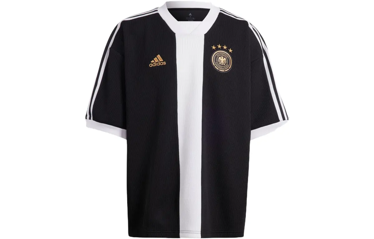 Adidas T-Shirts Men's Black V-neck Moderate