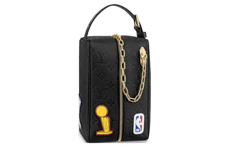 LOUIS VUITTON X Nba Hero Jacket Leather Cloackroom Dopp Kit Monogram Black