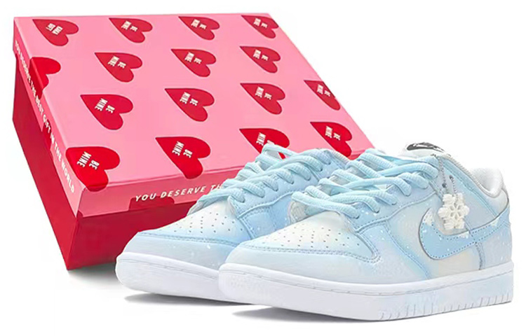 Nike Dunk Low