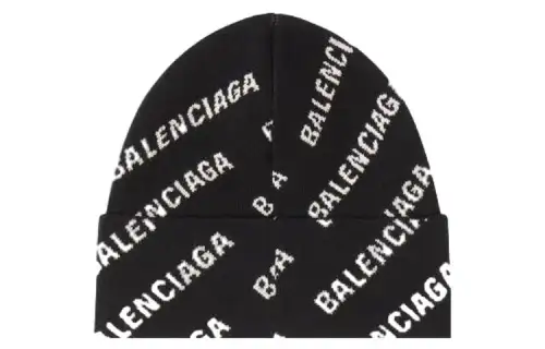 【Best of: PromotionsPrevious Season】Mini Allover knitted beanie