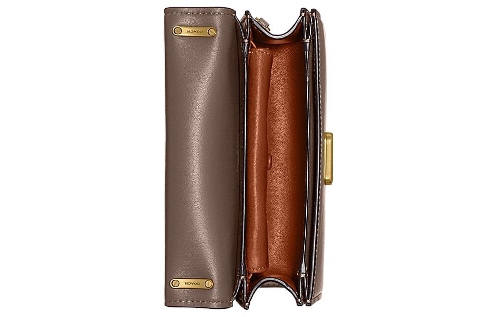 COACH Bandit 18