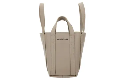 Balenciaga Everyday Calfskin Tote Bag, Shopping Bag, Portable Crossbody Bag, Shoulder Bag Women's Taupe