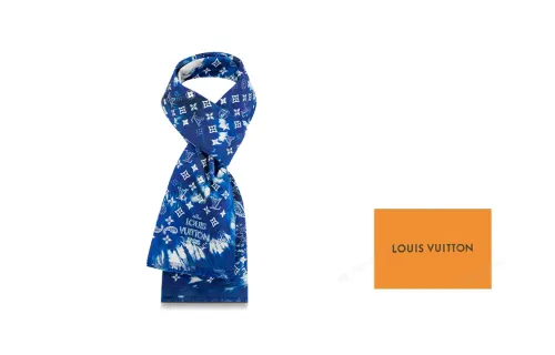 LOUIS VUITTON Monogram Bandana Stole Scarf