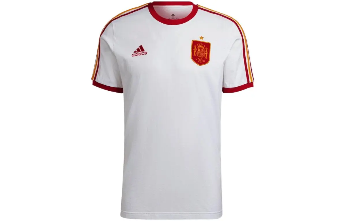 Adidas T-Shirts Men's White Crew Neck Moderate Straight Fit