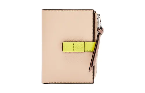 LOEWE Grain Calfskin Wallet Women's Nude/Lemongrass