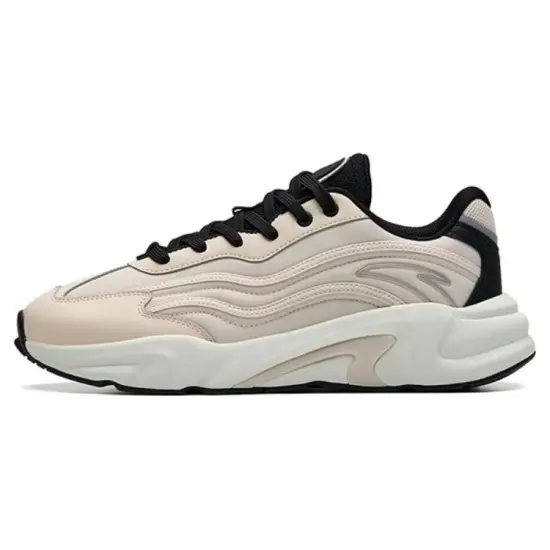ANTA Casual Shoes Men Low-Top Macaron/Khaki Black