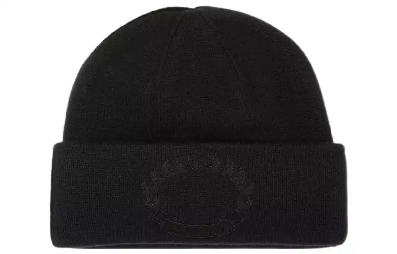 Burberry Logo Crest Embroidery Knitted Cashmere Beanie