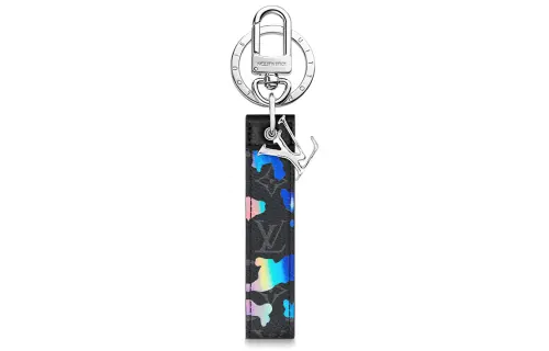 Louis Vuitton 2023 Dragonne shape charm keyring