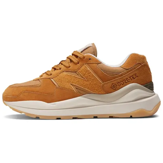 New Balance 57/40 GORE-TEX Workwear Sea Salt Moonbeam
