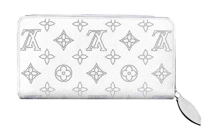 LOUIS VUITTON Zippy Wallets