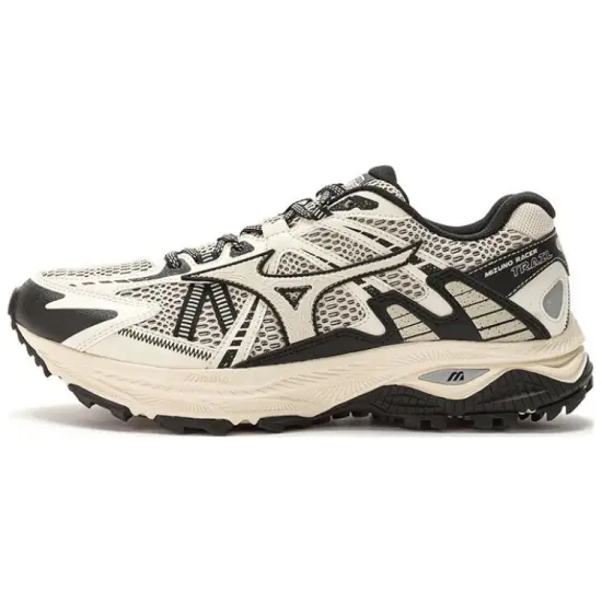 Mizuno Racer Trail 'Cream Black White'