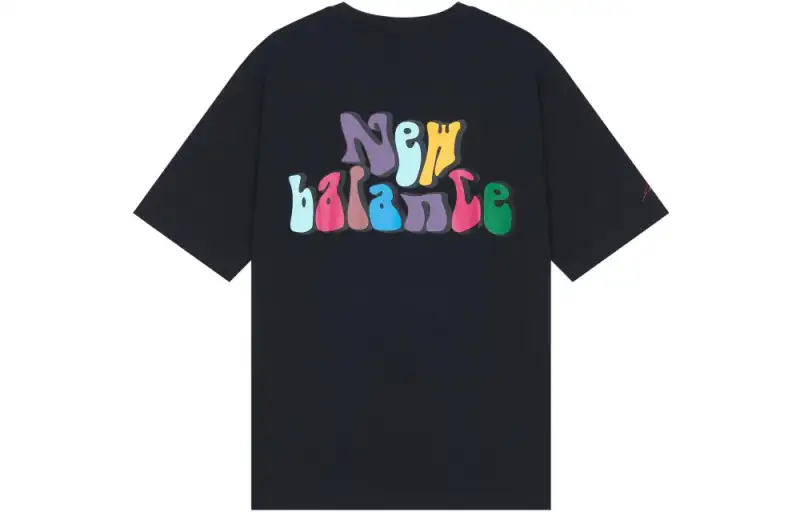 New Balance T Shirts Unisex Black Crew Neck Moderate Straight Fit