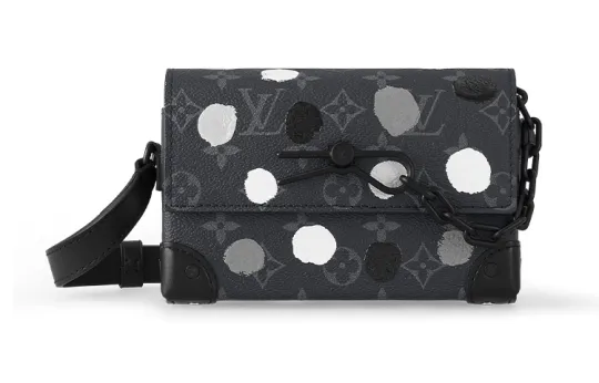 LOUIS VUITTON X Yayoi Kusama Steamer Wearable Wallet Monogram Eclipse Black/Silver