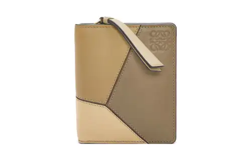 LOEWE Puzzle Classic Calfskin Wallet Women's Clay Green/Butter