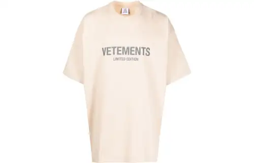 Vetements T Shirts Unisex Beige Crew Neck Moderate Straight Fit