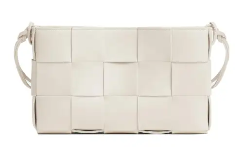 Bottega Veneta Cassette Pouch On Strap Intreccio Chalk