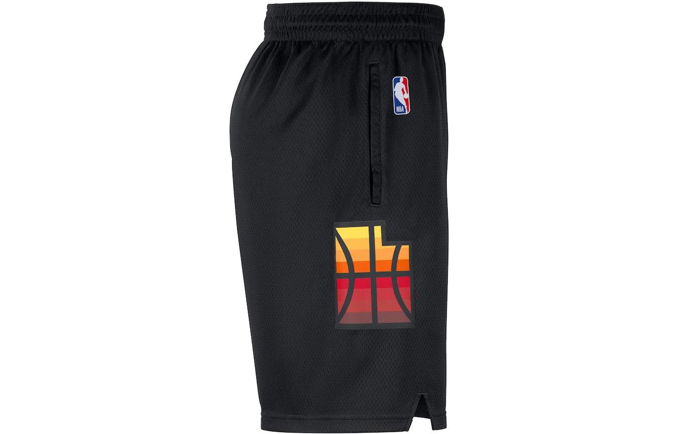 Nike Basketball Shorts Men’s Black Moderate Straight Fit Pants
