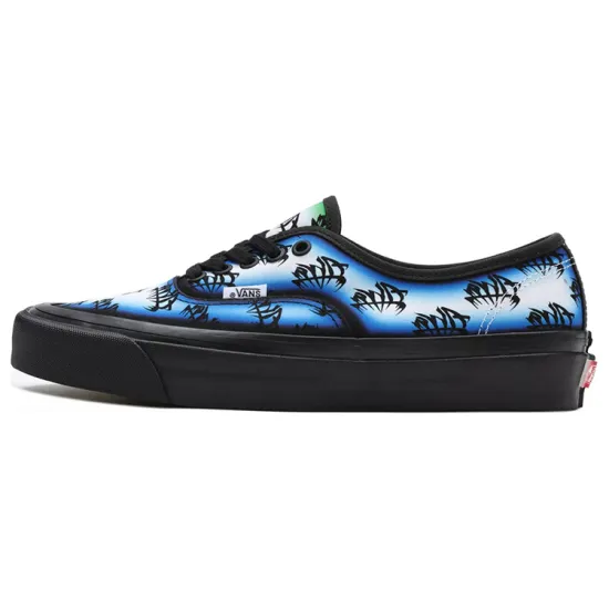 Vans Authentic  Alva Skates X  44 DX 'Airbrushed'