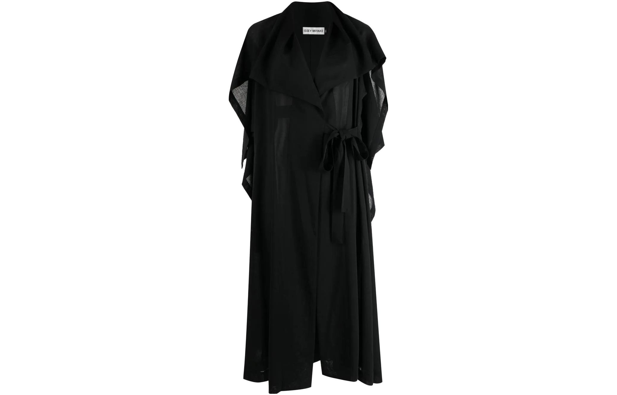 Платья ISSEY MIYAKE