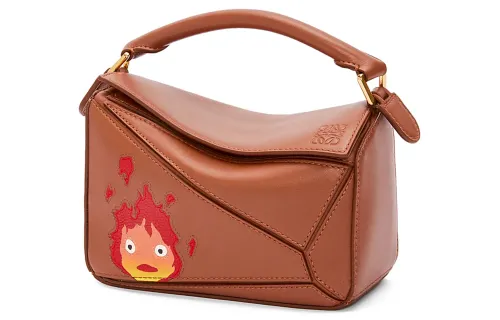 LOEWE Castle, brainteaser, removable foldable straps with zipper, leather small one-shoulder bag