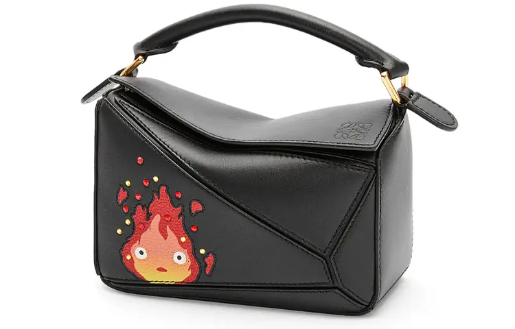 LOEWE Castle, brainteaser, removable foldable straps with zipper, leather small black one-shoulder bag