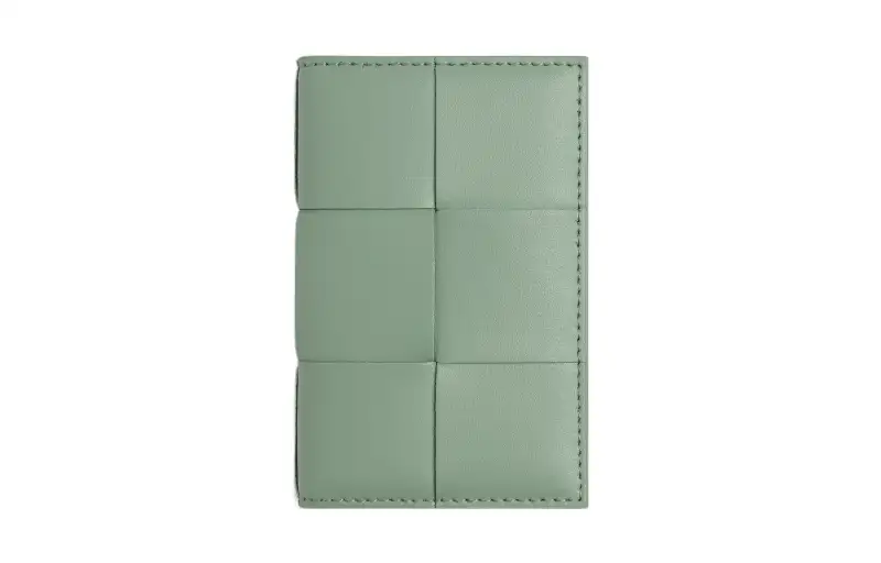 Bottega Veneta Grained Calfskin Wallet, Card Holder Men's Sage Green