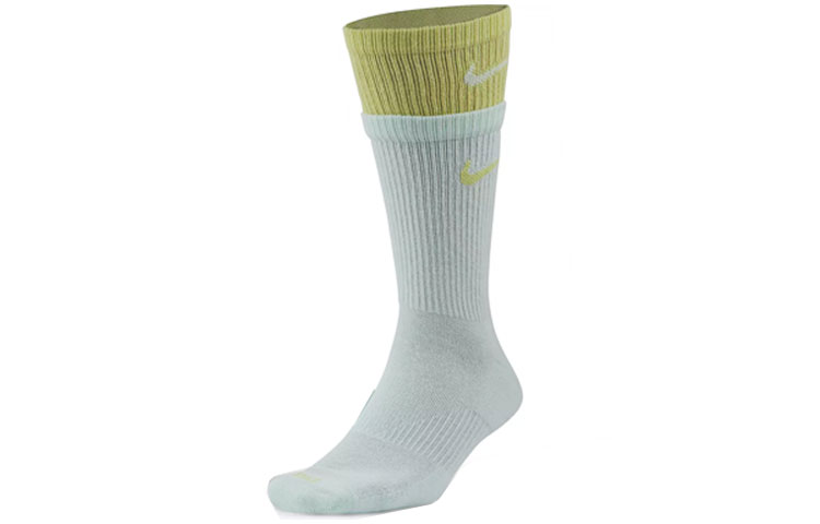 Nike Everyday Plus   1