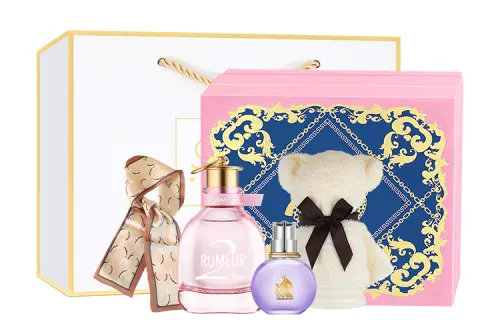 Perfume contains rose, gift box, towel, 30 ml, 50 ml, 4.5 ml