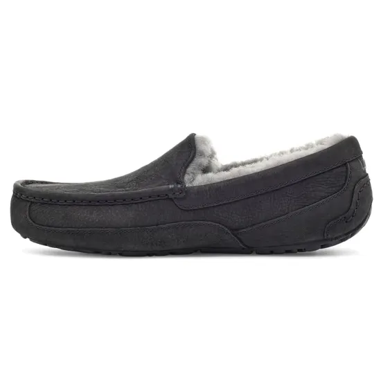 UGG Ascot Men's Casual Men Low-top Black