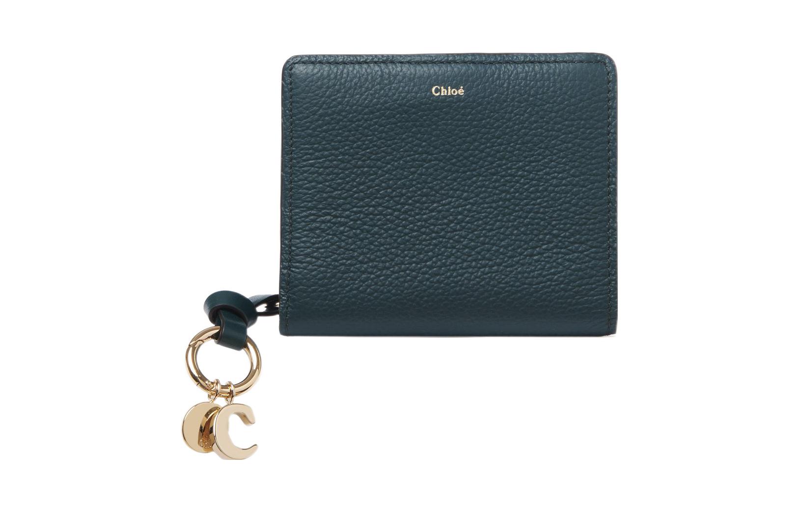Chloe, foldable pendant with letters, leather small emerald wallet