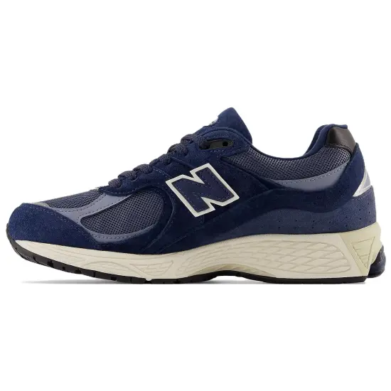 New Balance 2002R Gore-Tex Navy Arctic Grey