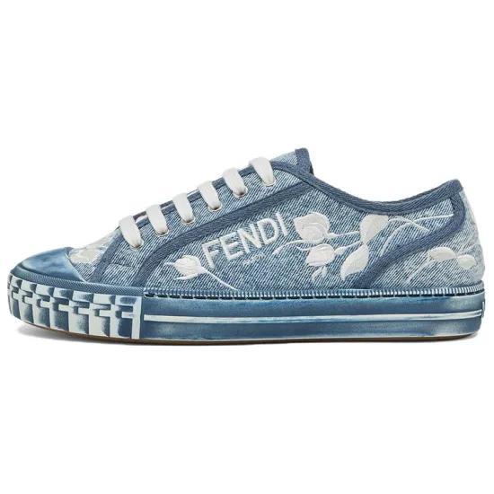 FENDI Domino Low Top Stylish Skateboarding Shoes Women's Light Blue