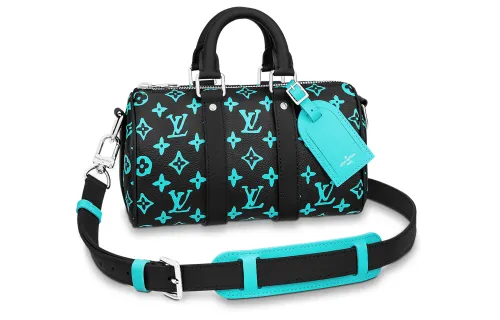 LOUIS VUITTON Keepall Handbags