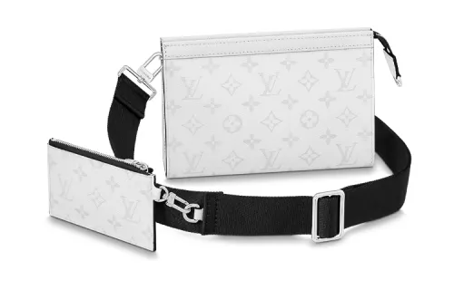 LOUIS VUITTON Gaston Canvas With Leather Shoulder Bag, Crossbody Bag, Wallet Men's White