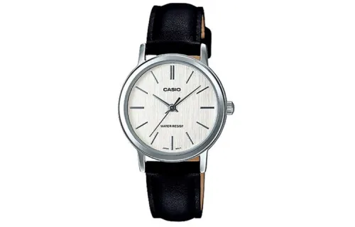 CASIO Women's Standard Series White Watch LTP-E145L-7A