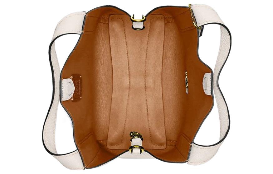 COACH Hadley 21 HoboTote